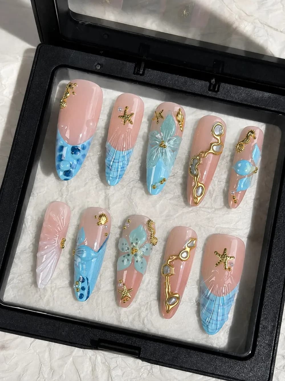 Ocean French Seahorse, Shell & Gold Accent Press-On Nails · Long Pointed · 10 pcs — photo 2 of 3